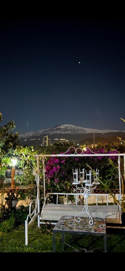 La Capanna Di Giuseppe E Maria Bed & Breakfast ตาออร์มินา ภายนอก รูปภาพ