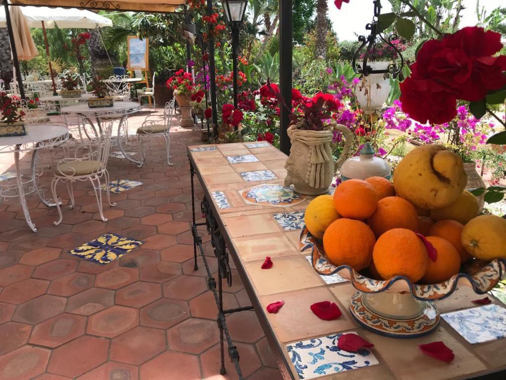 La Capanna Di Giuseppe E Maria Bed & Breakfast ตาออร์มินา ภายนอก รูปภาพ
