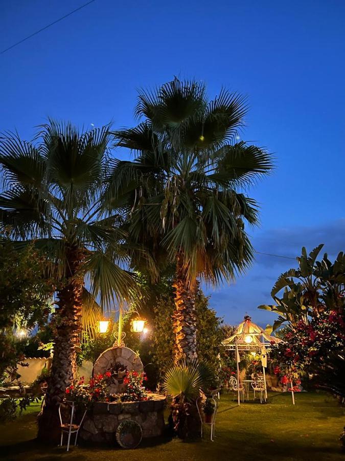La Capanna Di Giuseppe E Maria Bed & Breakfast ตาออร์มินา ภายนอก รูปภาพ