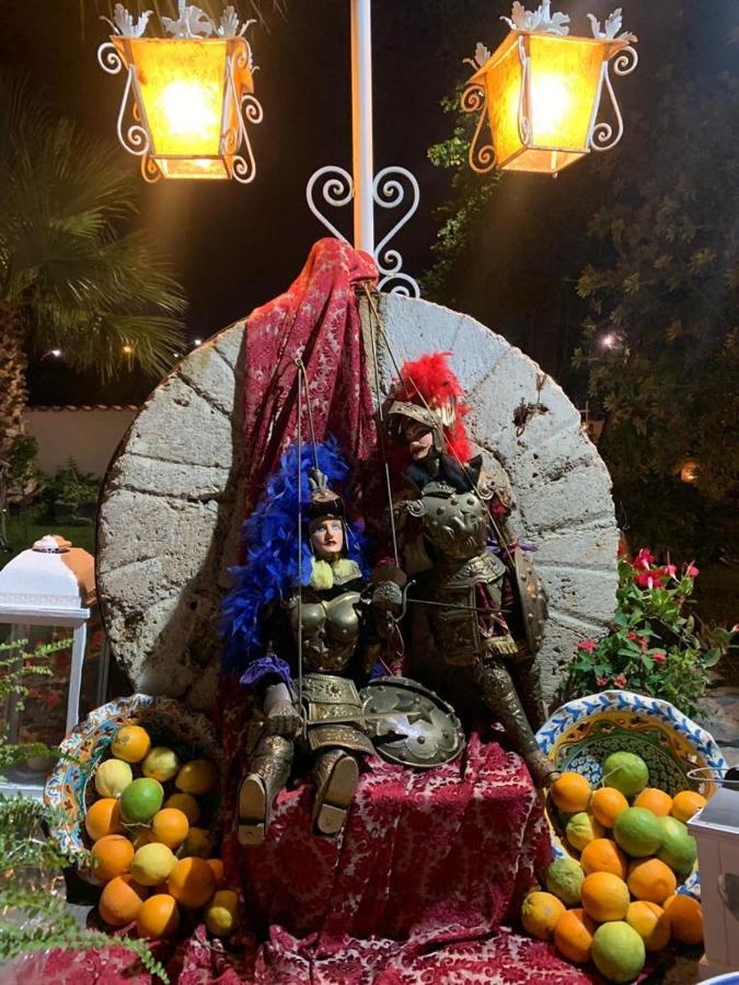 La Capanna Di Giuseppe E Maria Bed & Breakfast ตาออร์มินา ภายนอก รูปภาพ