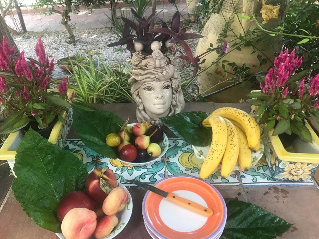 La Capanna Di Giuseppe E Maria Bed & Breakfast ตาออร์มินา ภายนอก รูปภาพ
