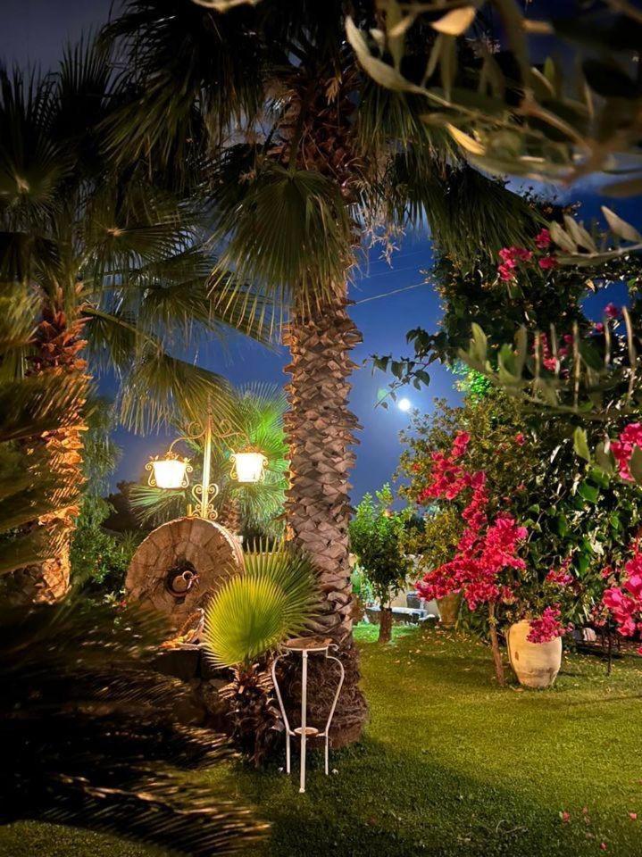 La Capanna Di Giuseppe E Maria Bed & Breakfast ตาออร์มินา ภายนอก รูปภาพ